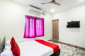 Arati Homes by OYO Rooms