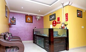 Capital O 5703 Royal Guest House