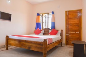Caroline Homestay by OYO Rooms