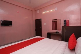 OYO Flagship 16535 Chilika Residency