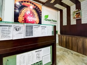 Green Palace by OYO Rooms