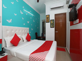 Fabhotel Greenstar Inn