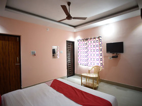 Hotel Dream Castle By OYO Rooms