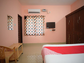 Hotel Dream Castle By OYO Rooms