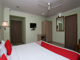 Hotel Kharavela by OYO Rooms