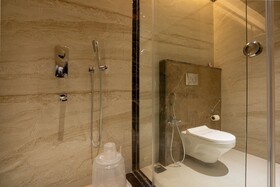 Hotel Lucky India