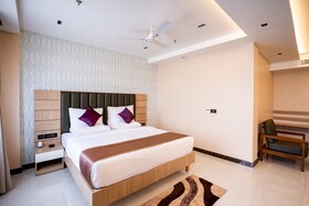 Hotel Lucky India