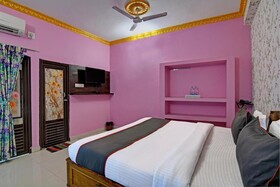 Hotel O Sri Govinda