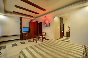 Hotel Pushpak