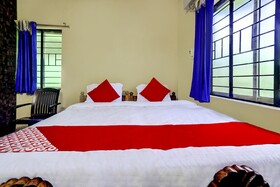 Hotel Santosh by OYO Rooms