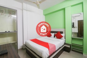 Hotel Space Setter by OYO Rooms
