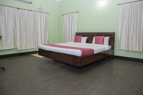 Hotel White House Inn By OYO Rooms
