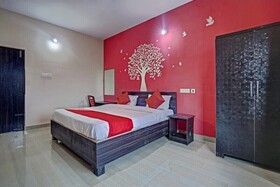 Khandai Palace by OYO Rooms