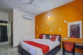 Khandai Palace by OYO Rooms