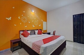 Khandai Palace by OYO Rooms