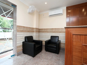Kumud Plaza By OYO Rooms