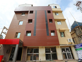 Kumud Plaza By OYO Rooms