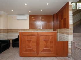 Kumud Plaza By OYO Rooms