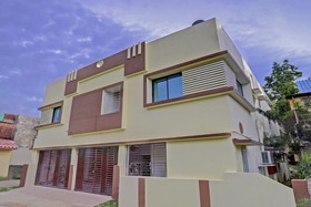 Luxury Star Inn 3 Bhubaneswar by Goroomgo