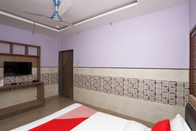 New Central By OYO Rooms