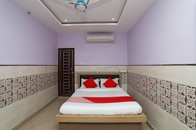 New Central By OYO Rooms
