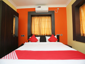 Omm Residency By OYO Rooms