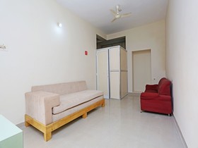 OYO 11760 Near Infocity