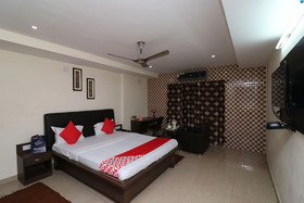 OYO 16553 Flagship Bhubaneshwar Railway Station