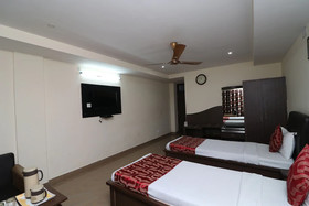 OYO 16553 Flagship Bhubaneshwar Railway Station