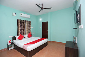 OYO 17276 The Maple Tree Hotels