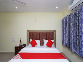 OYO 22510 Ma Classic Inn