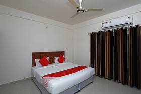 OYO 23251 Prime Residency