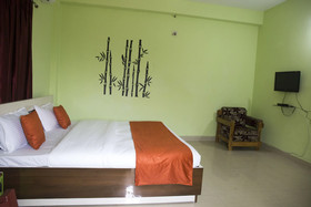 OYO 4720 Near KIIT University