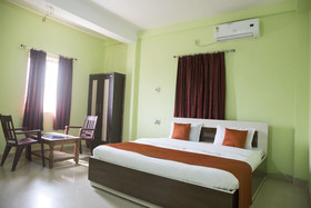 OYO 4720 Near KIIT University