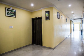 Hotel Royal Guest House by OYO Rooms