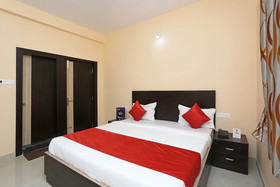 OYO 8858 The Corpz Inn