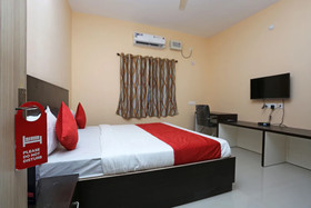 OYO 8858 The Corpz Inn