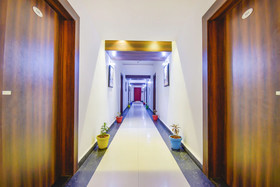 FabHotel Pentagon