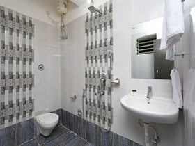 Ratna Resort By OYO Rooms