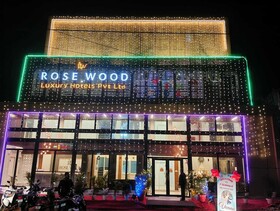 Rosewood Luxury Hotel