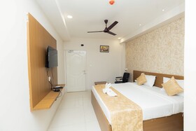 Rosewood Luxury Hotel