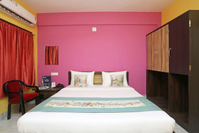 Shibani & Suhani By OYO Rooms