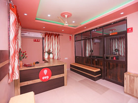 Shibani & Suhani By OYO Rooms