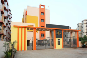 Shibani & Suhani By OYO Rooms