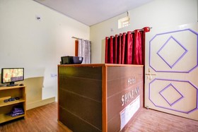 Shine Inn 2 by OYO Rooms