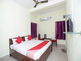Soveet Residency by OYO Rooms