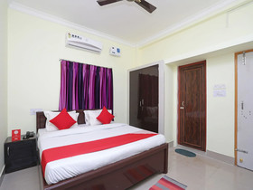 Soveet Residency by OYO Rooms