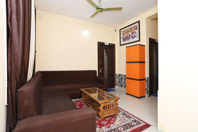 Sri Hari Guest House By OYO Rooms