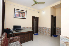 Sri Hari Guest House By OYO Rooms