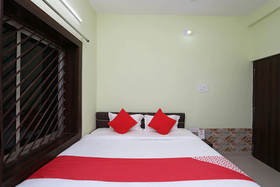 Sri Hari Guest House By OYO Rooms